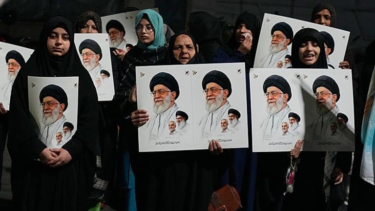 تقرير إسرائيلي صادم: ما سيُكشف عن اغتيال خامنئي سيُغير المعادلات الإقليمية